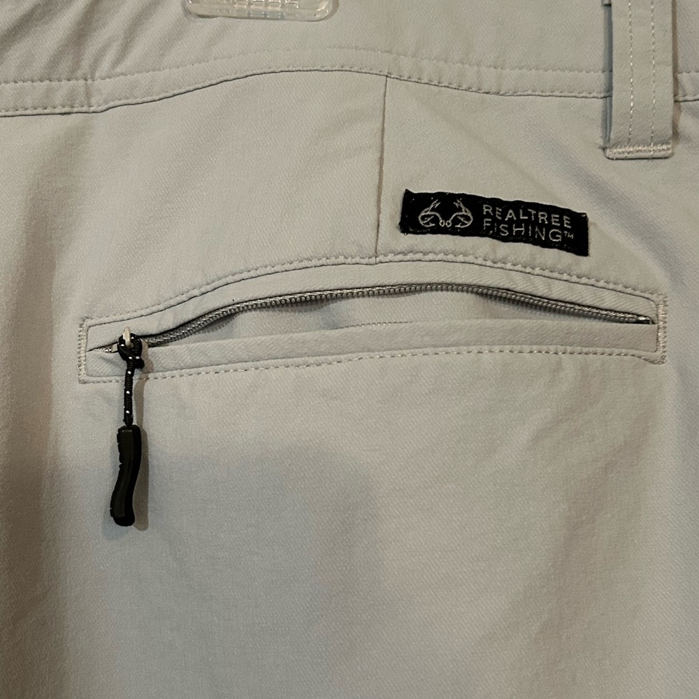 RealTree Fishing men’s shorts XL - Picture 5 of 6